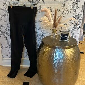 Quince maternity leggings